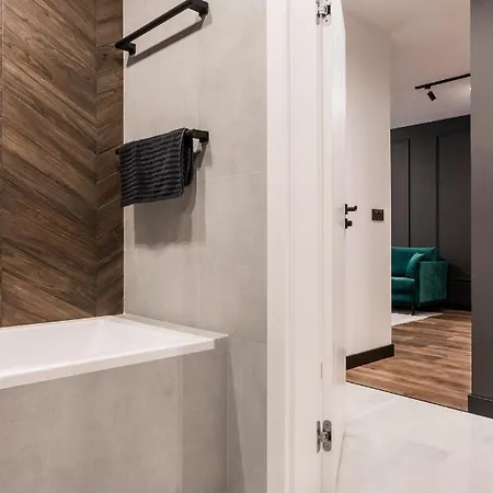 Stylowy W Centrum Poznania Lejlighed